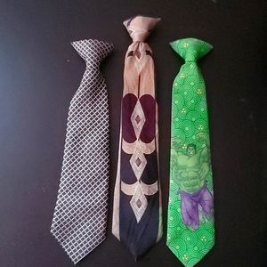Set of 👔 ties